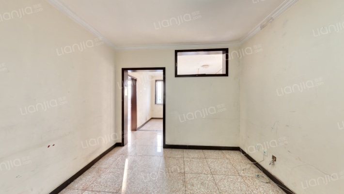 高梁桥斜街丙40号院二手房实景图