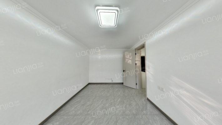 北岳楼二手房实景图