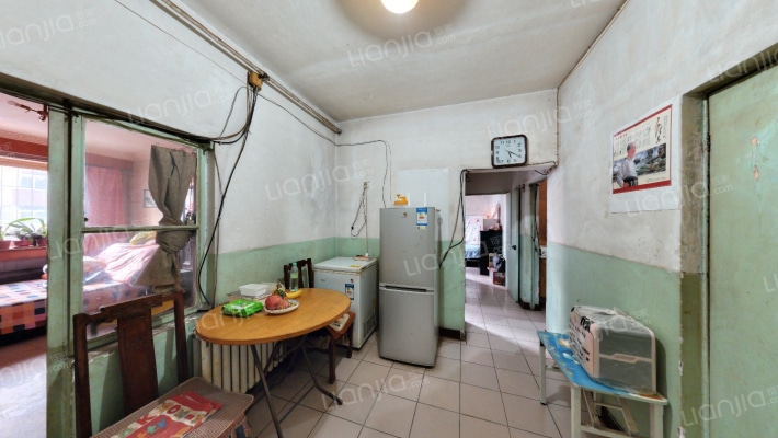 香河园街二手房实景图