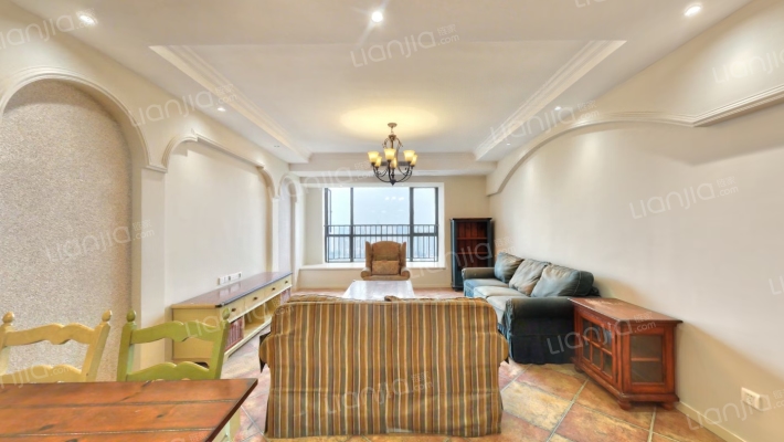 渝高新城星座二手房实景图