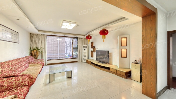 万春东路38号二手房实景图