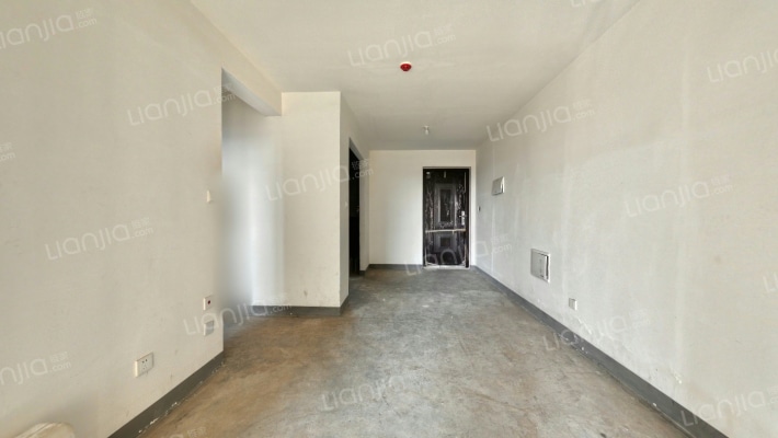 卓越·蔚蓝郡二手房实景图