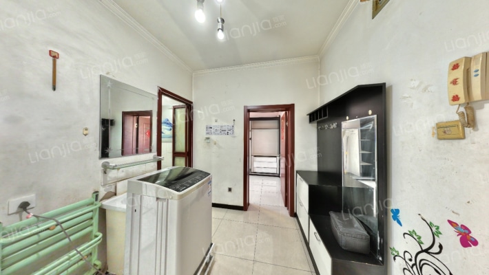 自新路二手房实景图