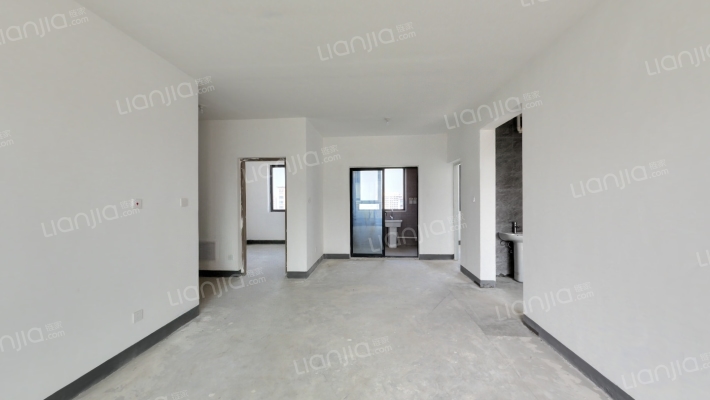 乐居湖畔静园二手房实景图