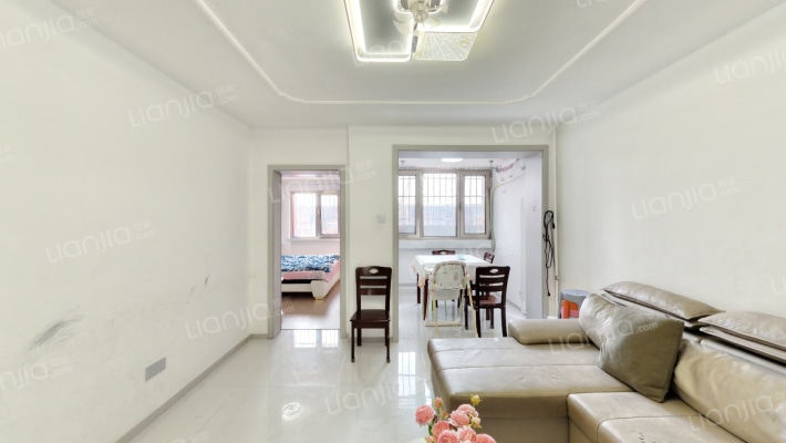 石龙北路20号院二手房实景图