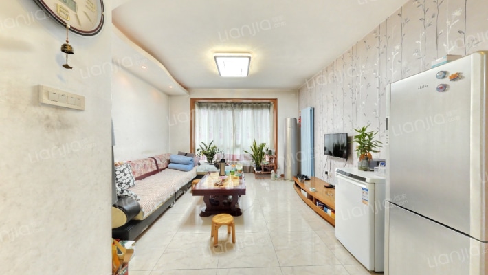 翠园锦荣世家二手房实景图