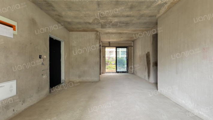 亚琦城央尚品二手房实景图