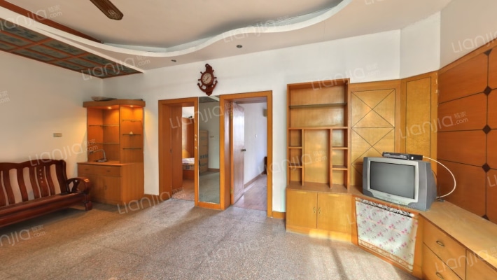 银松道34号二手房实景图