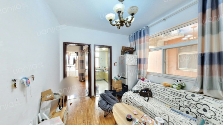 新安仁坊小区二手房实景图