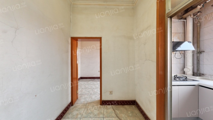 大石桥胡同10号院二手房实景图