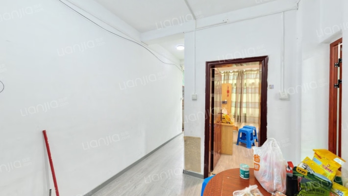 蔬菜公司宿舍二手房实景图