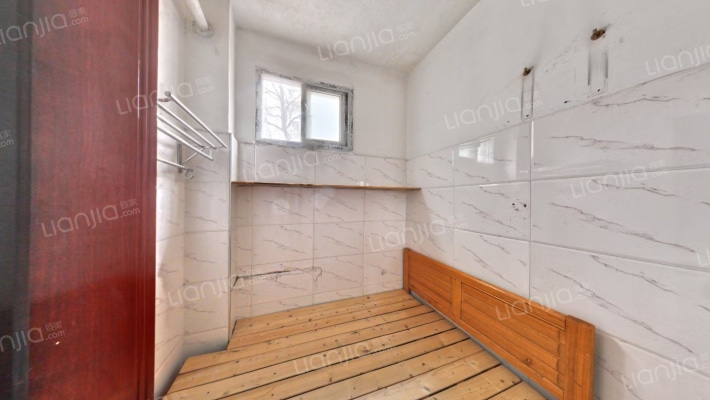 蔬菜公司宿舍二手房实景图