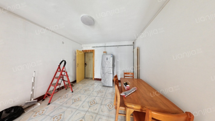 南辛庄西街38号二手房实景图