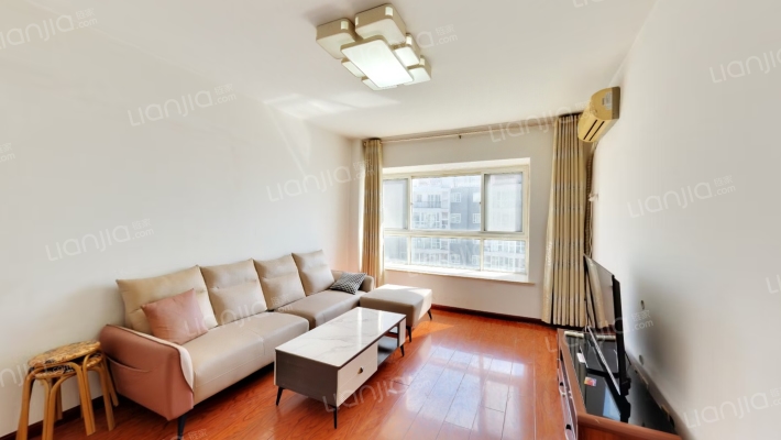 龙腾馨苑二手房实景图