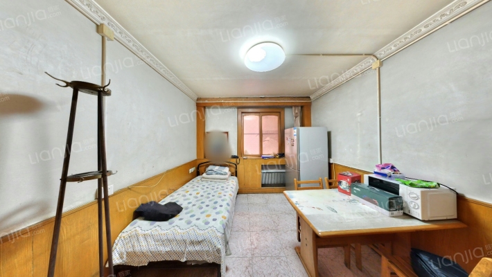 新安北里二手房实景图