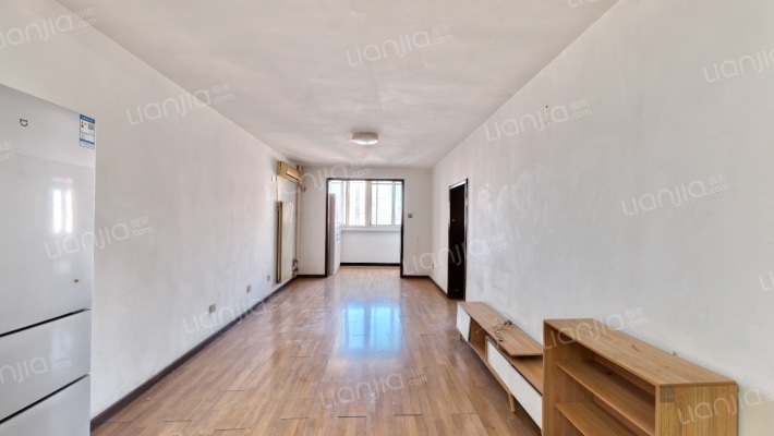 大龙公寓二手房实景图