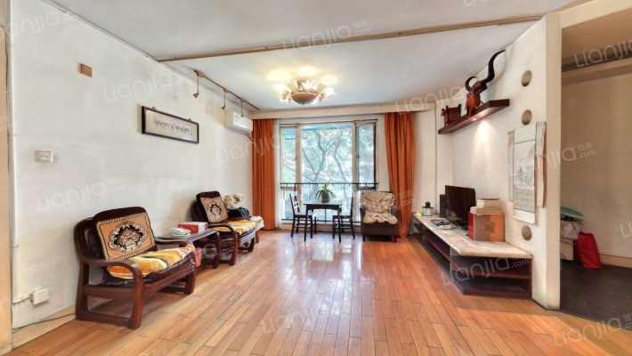 和朝新居二手房实景图