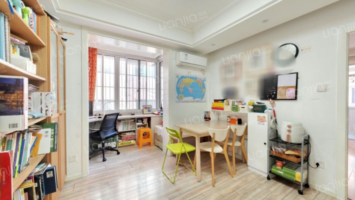 闸弄口农药厂宿舍二手房实景图