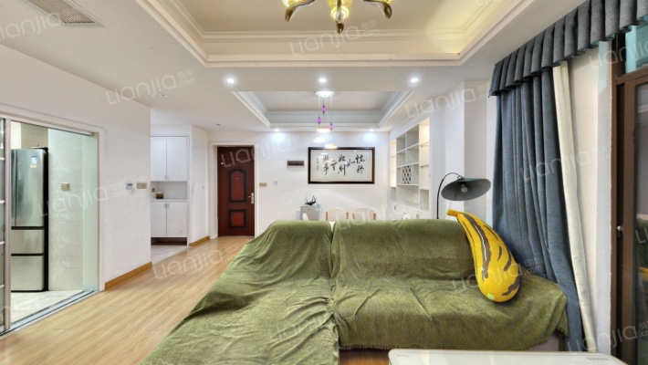 正易国际二手房实景图