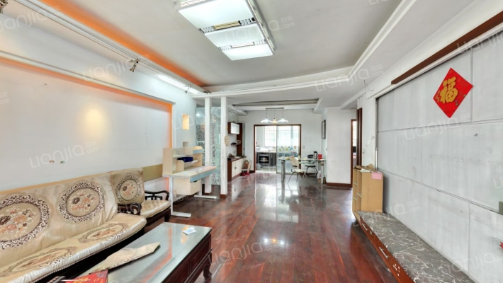 龍勝苑二手房实景图