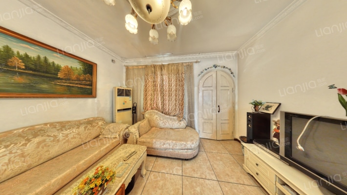 名人居二手房实景图