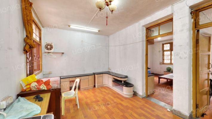 连潘东小区二手房实景图