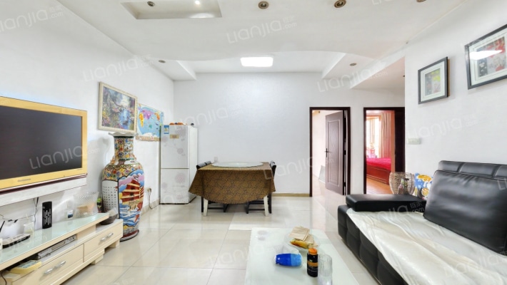 爱心小区二手房实景图