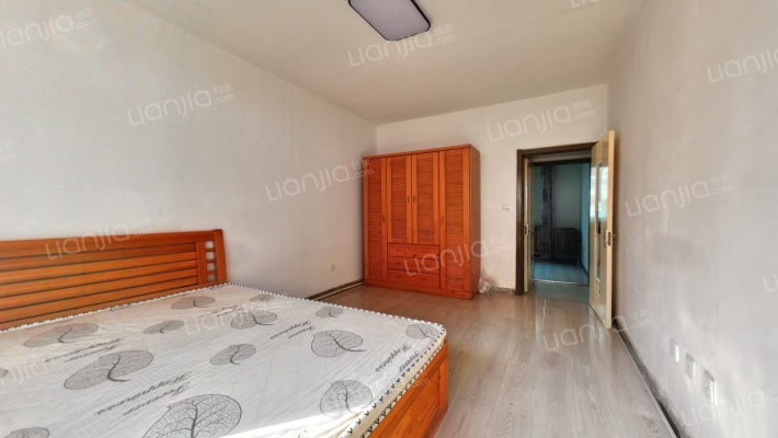 工人村一小区二手房实景图