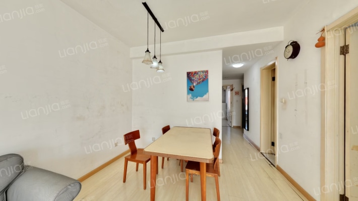 沿海赛洛城三期二手房实景图