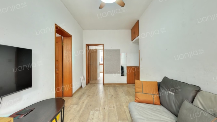 观音阁前街8号二手房实景图