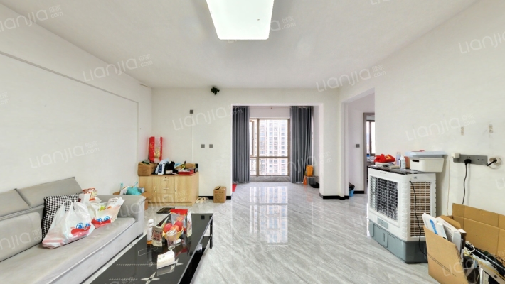 鼎森中央公园南区二手房实景图