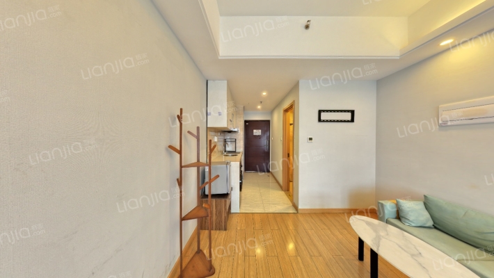 龙湖CBD光年二手房实景图