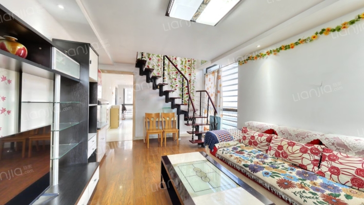 上城二手房实景图