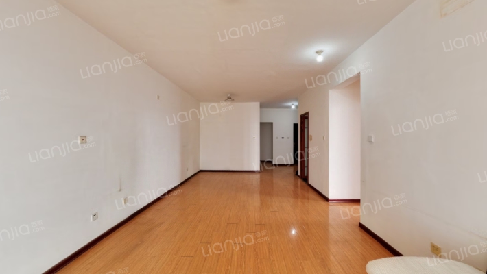 航都绿洲二手房实景图