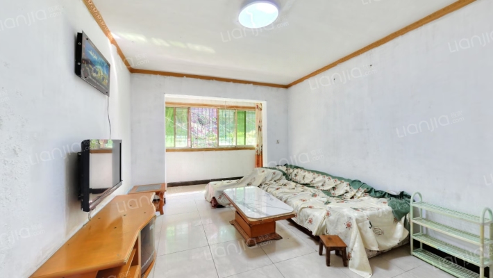 金桥路二手房实景图