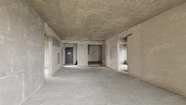 德威江誉诚花园五期二手房实景图