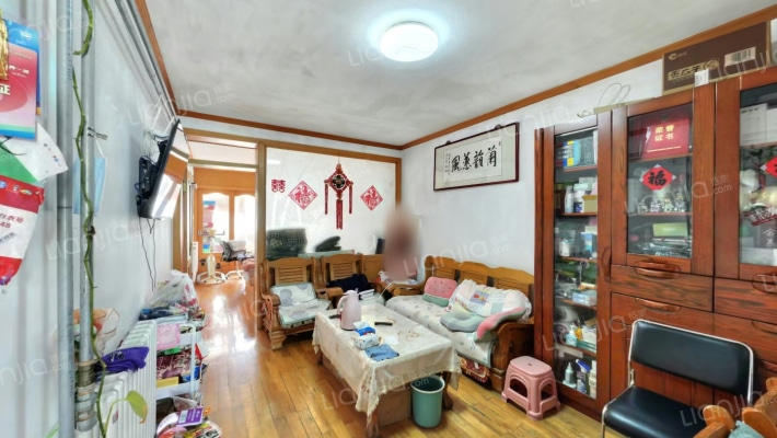 宜兴路二手房实景图