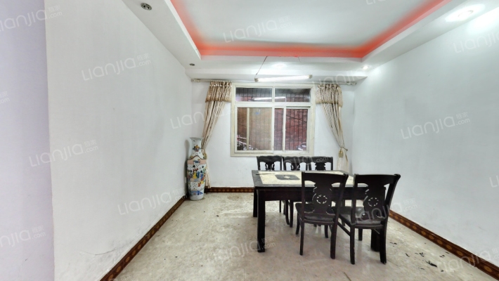 中港阁公寓二手房实景图