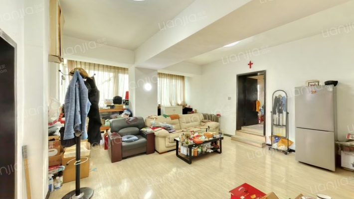 成平小区二手房实景图