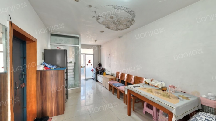 白塔家园二手房实景图