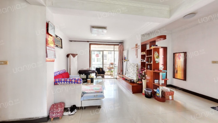 航天嘉园一期二手房实景图