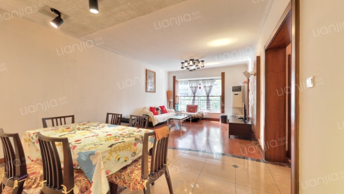 倍特金杏苑B区二手房实景图