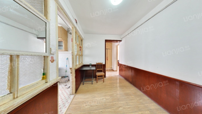 广电小区长胜街院区二手房实景图