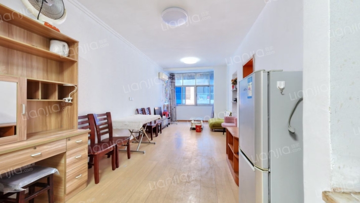 凤凰山小区二手房实景图