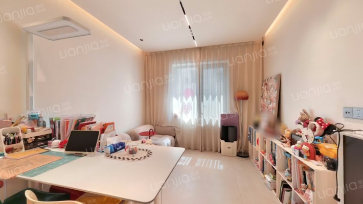 体育场路468号二手房实景图