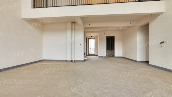 芸台漫汀二手房实景图