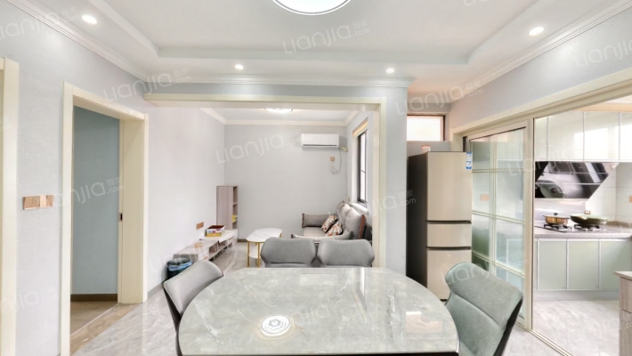 君巫路一百九十弄1号二手房实景图