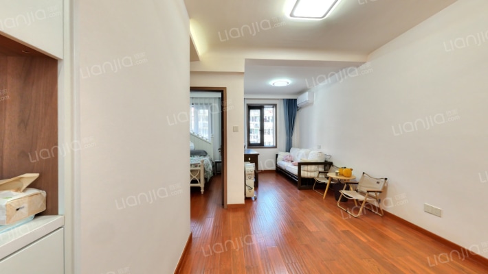 龙兴桥河下二手房实景图