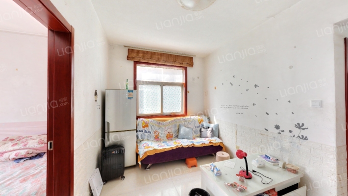 新安仁坊小区二手房实景图