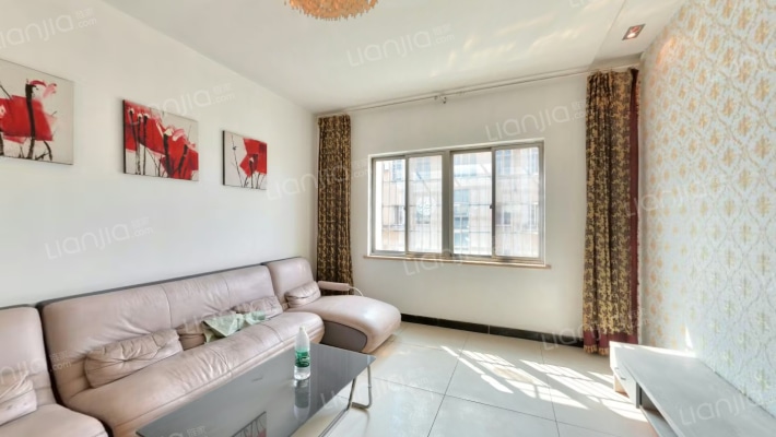 泰格林纸二手房实景图